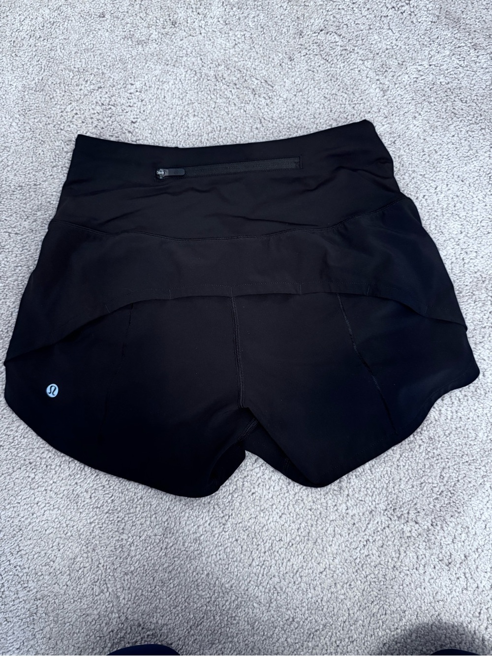lululemon athletica Black speed up shorts size 2